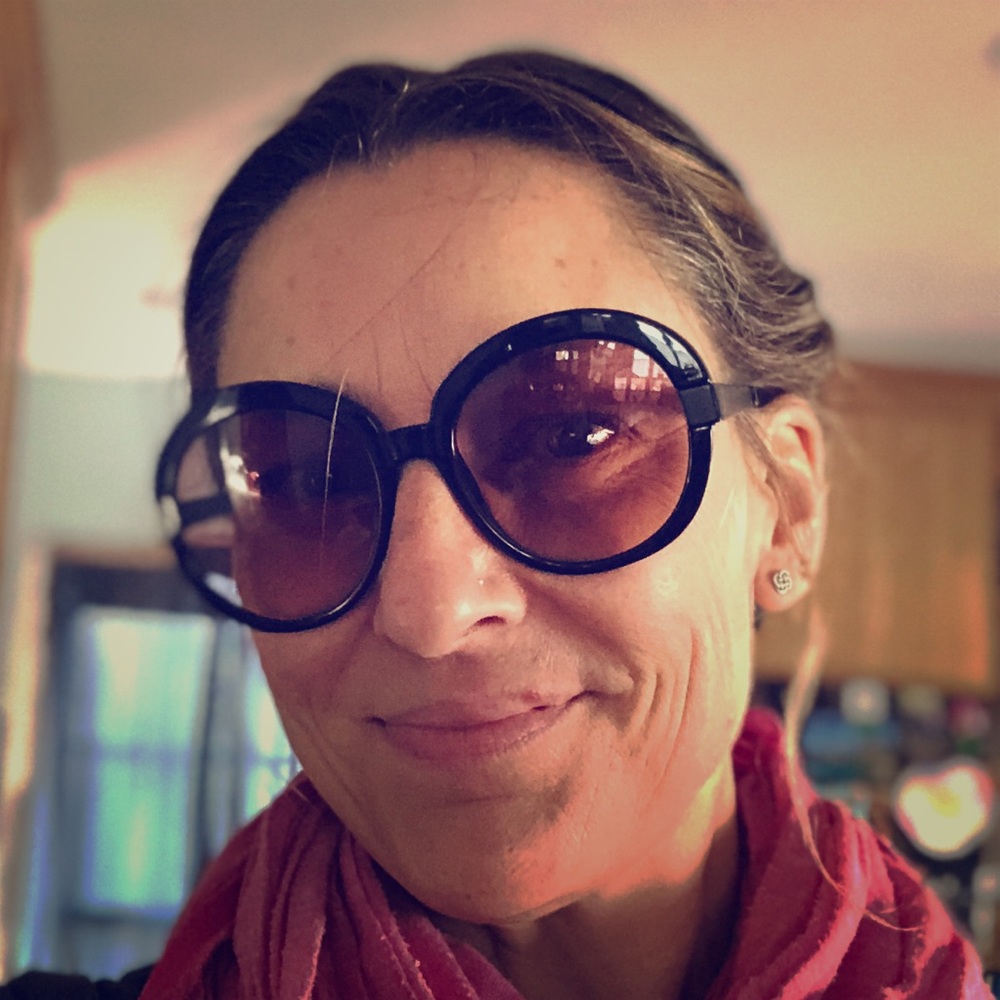 Meet your Posher, Stephanie